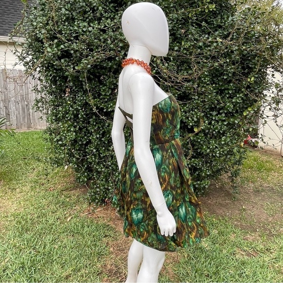 💋Alice + Olivia strapless fit & flare 3 tier lined mini dress - Picture 5 of 15